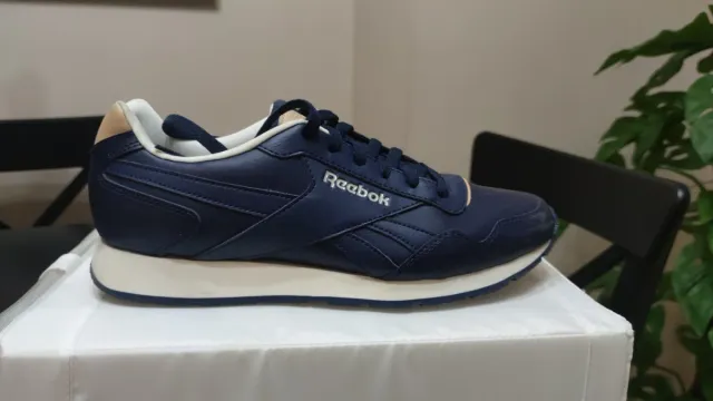 Zapatillas Reebok Azul Marino y Beige