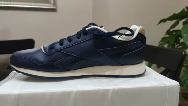 Zapatillas Reebok Azul Marino y Beige