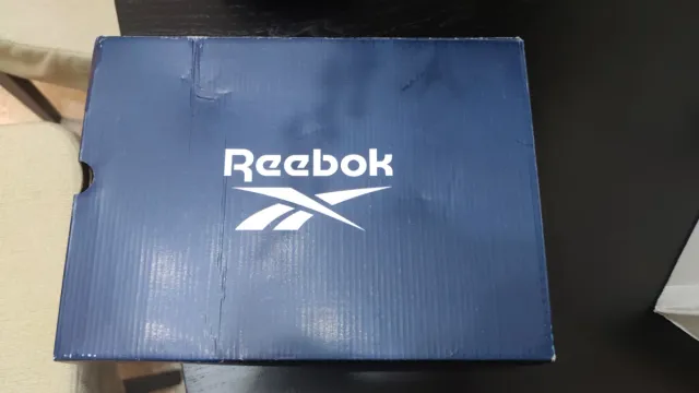 Zapatillas Reebok Azul Marino y Beige