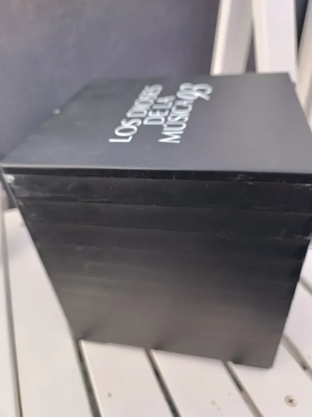 3 Soportes para 10 CDs Los Dioses de la Música 93