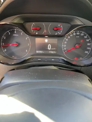 Opel Crossland X 2021