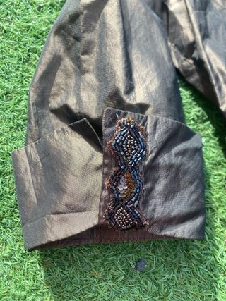 Conjunto fiesta mujer marrón/dorado