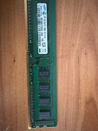 Samsung 2GB PC3-10600U DDR3 RAM
