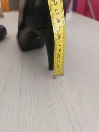 Botines tacón fino negros talla 39