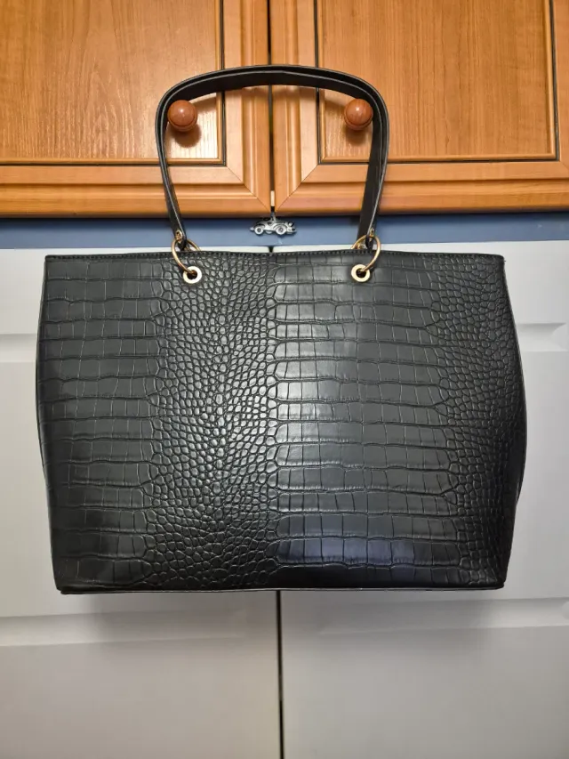 Bolso Negro Anna Field Cocodrilo