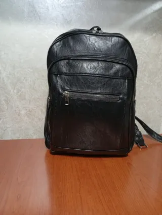 Zaino nero uomo nuovo