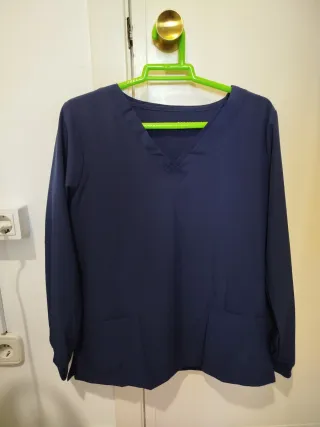 Casaca sanitaria azul marino manga larga