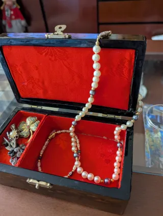 Collar de perlas. Regalo pulsera.