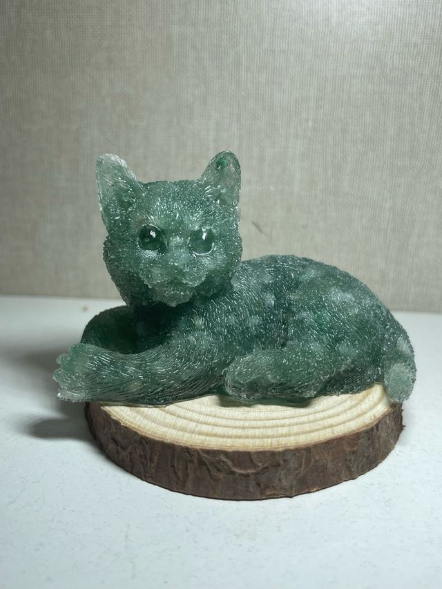 Gato de mineral aventurina