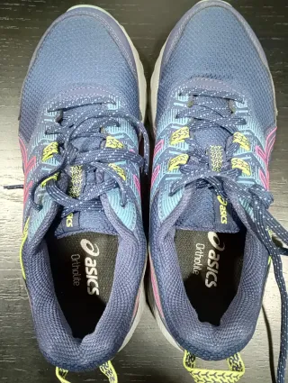 Zapatillas Asics Talla 37.5 Nuevas