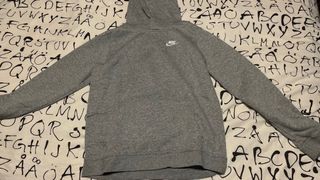 Sudadera Nike Gris