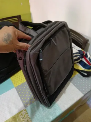 2 Mochilas para portátil