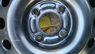 Llanta nueva más neumático