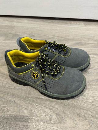 Zapato de seguridad Issaline gris y amarillo