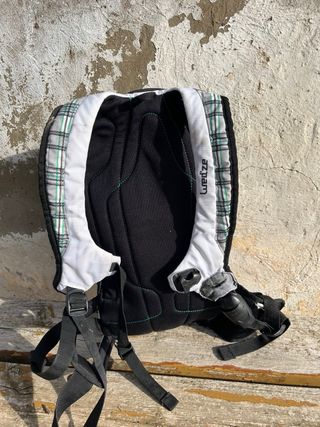 Mochila Wezde cuadros gris y verde