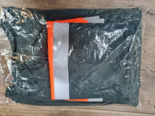 Pantalón alta visibilidad verde y naranja