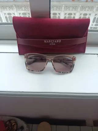 Gafas de sol Marciano by Guess nuevas
