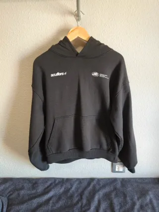 Sudadera Scuffers Negra