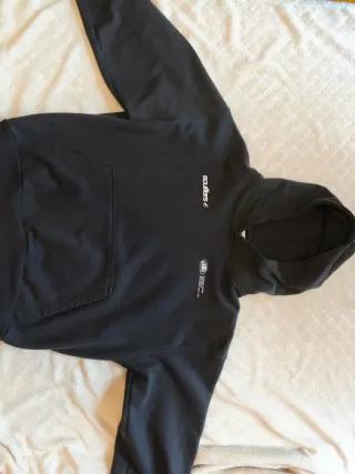 Sudadera Scuffers Negra