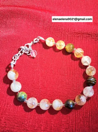 Pulsera de piedras naturales con cadena de plata
