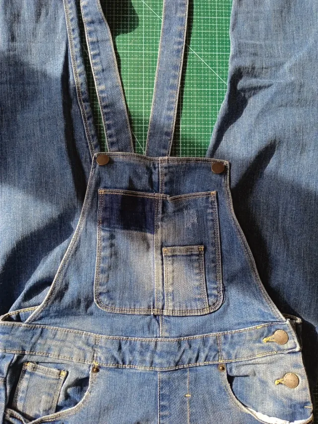 Peto vaquero Zara niña azul desgastado talla 11/12