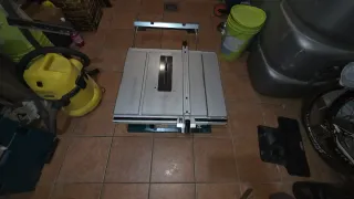 Sierra de mesa Makita 2704