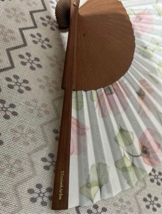 Abanico Yves Saint Laurent