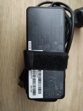 Cargador Lenovo Portátil Negro