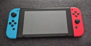 Nintendo Switch + 4 Juegos + Accesorios