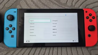 Nintendo Switch + 4 Juegos + Accesorios