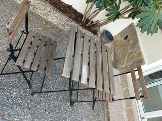 Mesa y 2 Sillas Plegables Exterior.