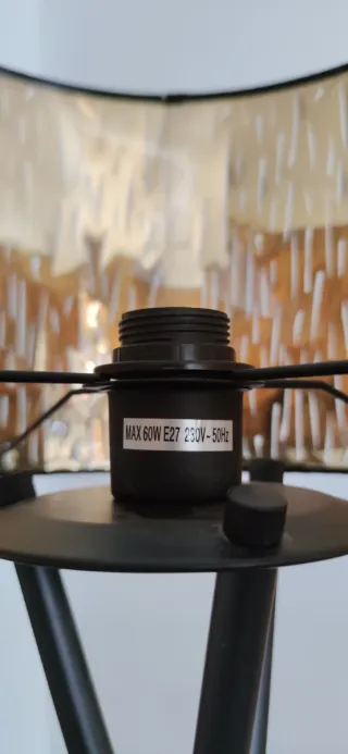 Lámpara de pie negra salón E27 160cm