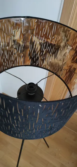 Lámpara de pie negra salón E27 160cm