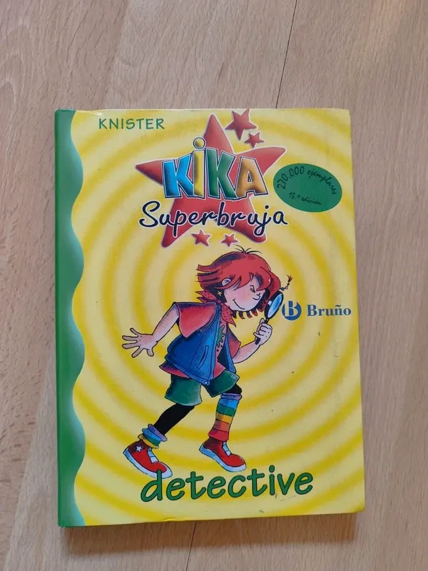 Kika Superbruja, detective (Kika Superbruja / K...