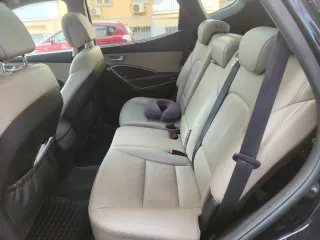 Hyundai Grand Santa Fe 2014