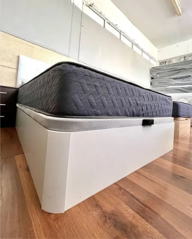 COLCHÓN COLCHÓN COLCHÓN COLCHÓN COLCHÓN