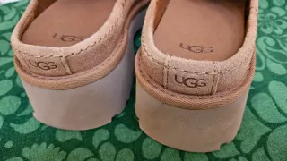 Zuecos UGG Marrones