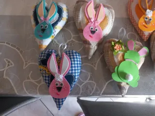 Cuoricini in stoffa fatti a mano