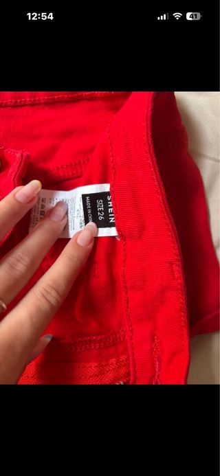 Shorts vaqueros rojos