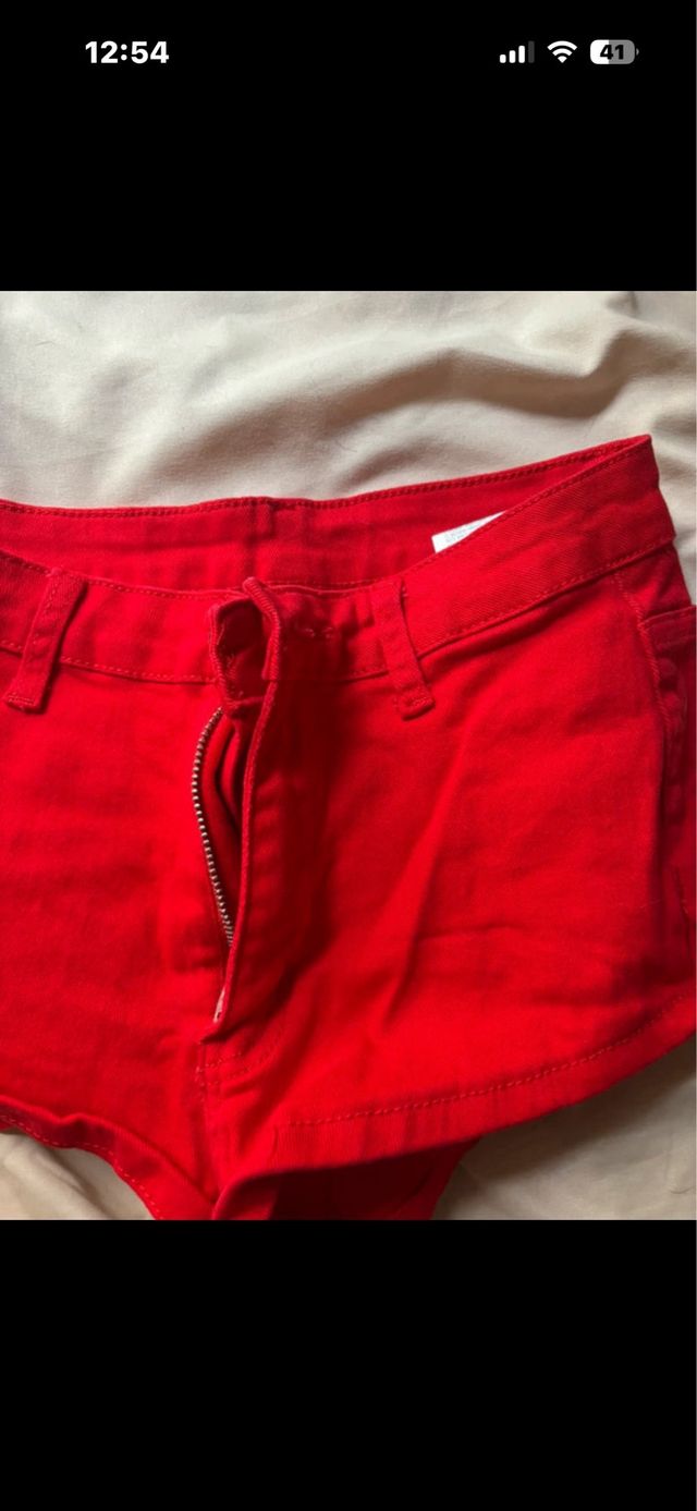 Shorts vaqueros rojos