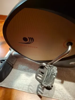 Bicicleta Estática Magnet Upright Bike