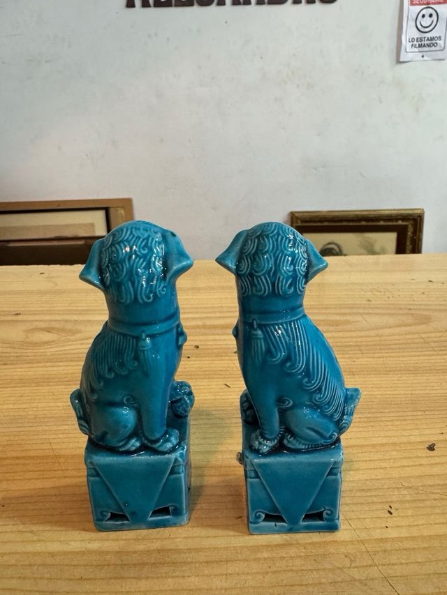 Coppia di cani Foo in ceramica blu
