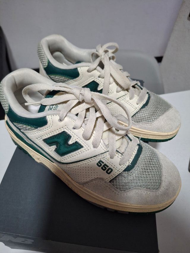 Zapatillas New Balance 550 Verde y Blanco