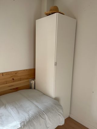 Armario Blanco Ikea con Baldas