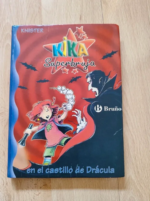 KIKA SUPERBRUJA EN CASTILLO DRACULA (10)