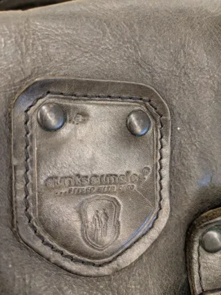 Maletín Aunts & Uncles gris