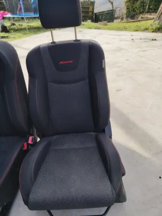 Asientos Suzuki Swift Sport