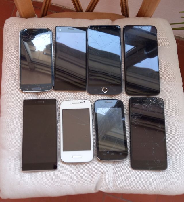 8 Móviles Varios piezas o reparaciones