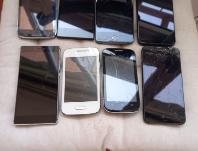 8 Móviles Varios piezas o reparaciones