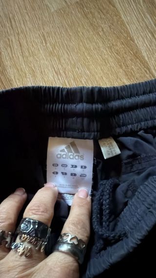 Pantalón corto vintage Adidas negro